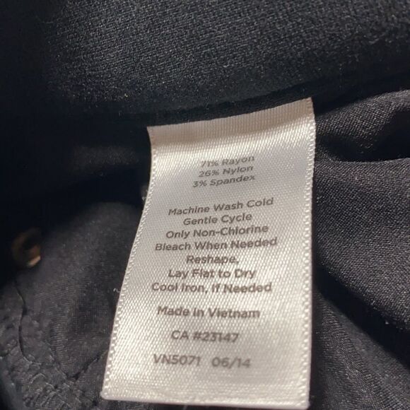 Talbots Ponte Jersey Knit Stretch Pants Slim fit Black 10P - Picture 7 of 9
